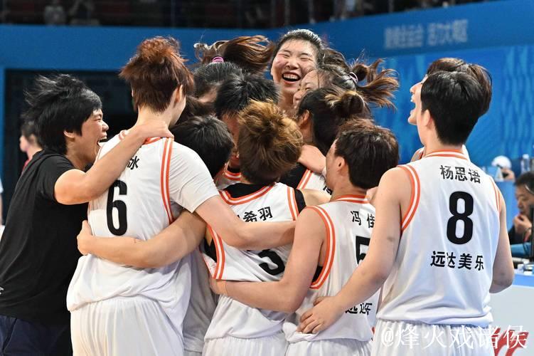全运女篮U22四川队问鼎 浙江队摘银 全运女篮U22四川队问鼎 浙江队摘银
